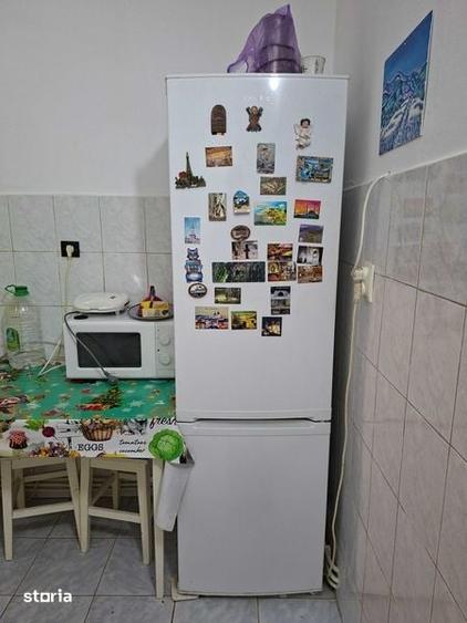Garsonieră decomandată în Sud