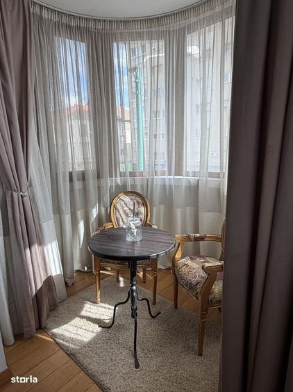 Apartament cu 3 camere în Central