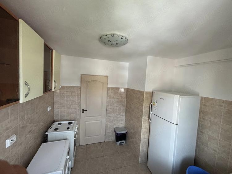 Apartament cu 2 camere semidecomandat în Brazda lui Novac