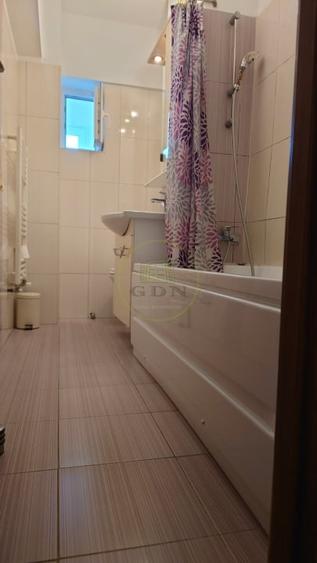 Apartament de vanzare, doua camere, decomanda, 66mp, zona Garii - 19