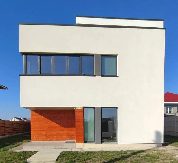 Casă Individuala 4 Camere Otopeni | Terasa Pe Acoperis | Curte 430 mp - 1