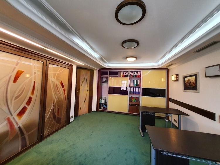 Apartament cu 3 camere de vanzare in Campina - Zona ultracentrala - 9