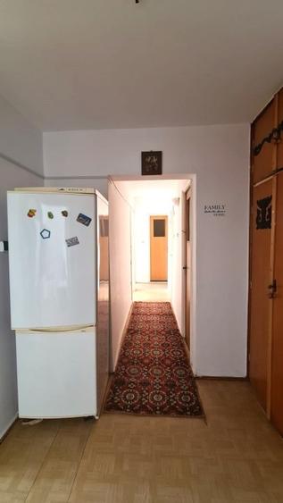 Apartament cu 3 camere decomandat în Rahova - 7