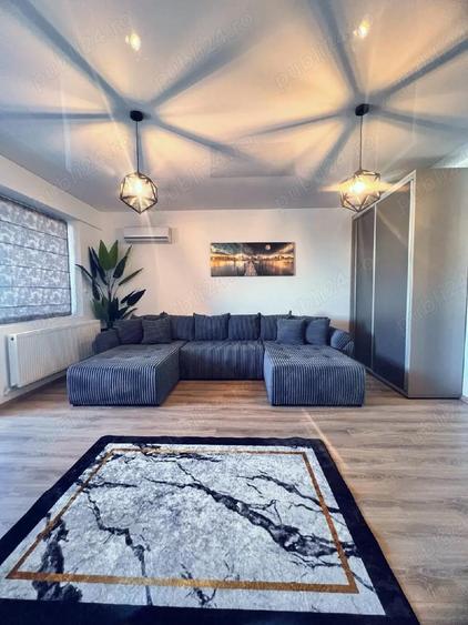 Vand 1 cam studio Mamaia - 4