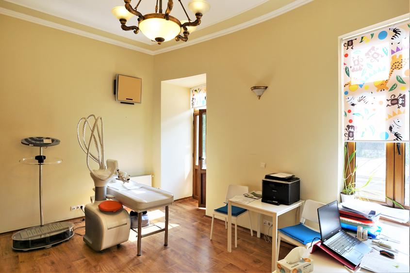 VIla reprezentativa  - Piata Romana - 8