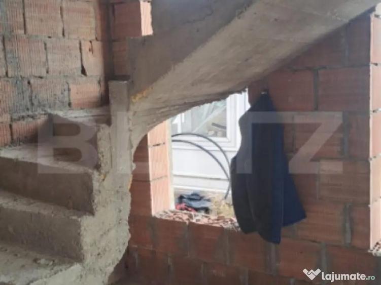 Casa individuala 4 camere Cristian,casa la rosu! - 10