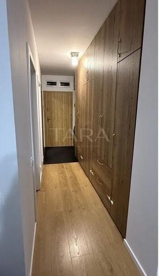 Apartament cu 3 camere semidecomandat, mobilat în Florești