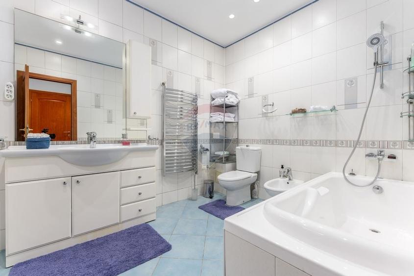 Vila eleganta, spatii generoase, finisaje premium, piscina, 3000mp - 27