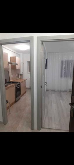 Inchiriez garsoniera - 5