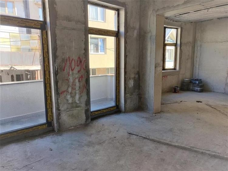 Vila de mari dimensiuni pretabila birouri - de vanzare - 5