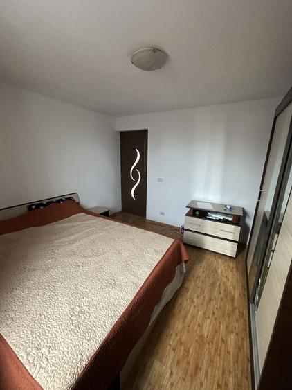 Inchiriez casa 2 camere Obor - 1