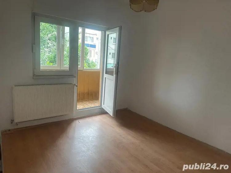 Apartament cu 3 camere - etajul 1 - 3