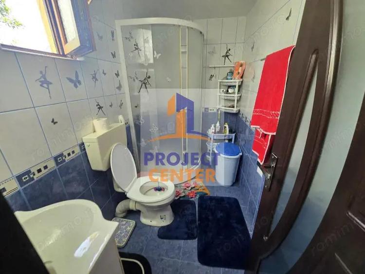 Casa de vacanta, mobilata si utilata - Mosoaia - 4