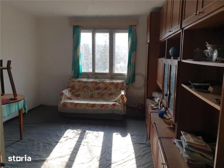 Casă cu 3 camere cu Teren 542 Mp în Borș