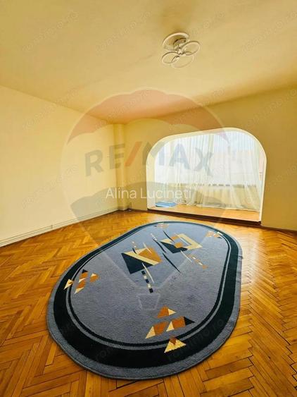 Apartament cu 2 camere de vanzare in zona Ultracentral
