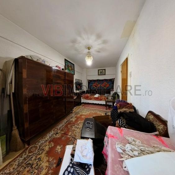 3 Camere - Cora Lujerului - Semidecomandat - 4