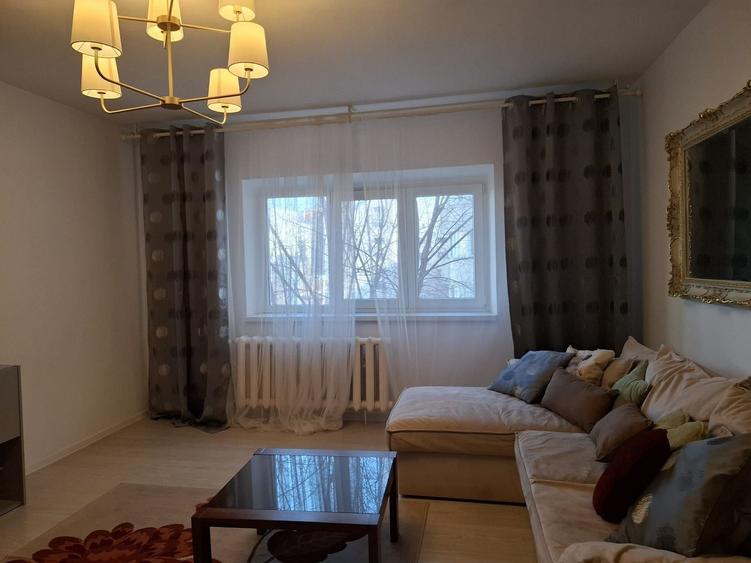 URGENT!, SCARA CURATA, BLOC REABILITAT, HOL H, MOBILAT, NEGOCIABIL - 1