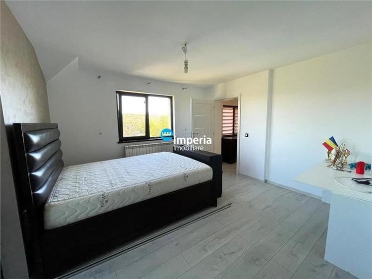 Casa tip duplex de inchiriat ,550 mp curte,piscina,beci,foisor Rediu Breazu - 7