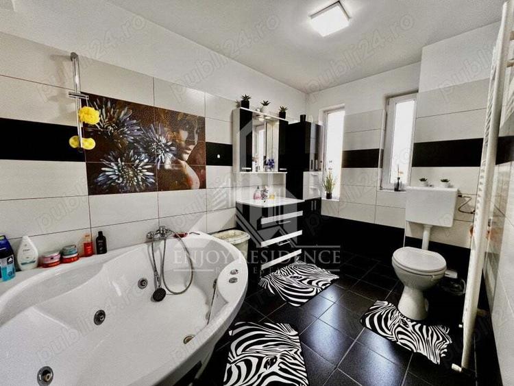 Casa de vanzare ,SUNT PROPIETARUL 7 camere intr o zona foarte linistita - 8