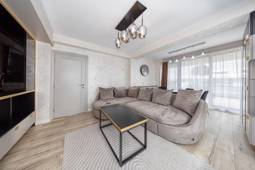 Penthouse superb, 3 camere+parcare subterana ,203 mp-Coresi - 1