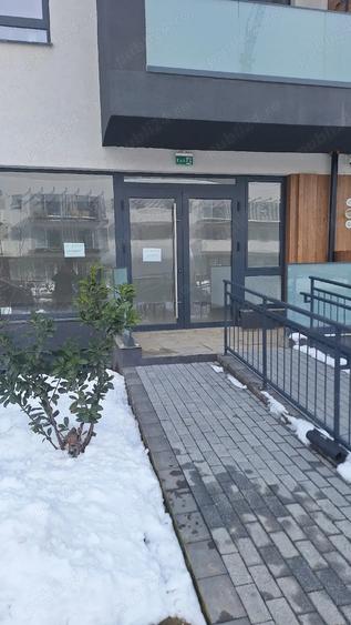 Spa?iu comercial ,birouri - 10