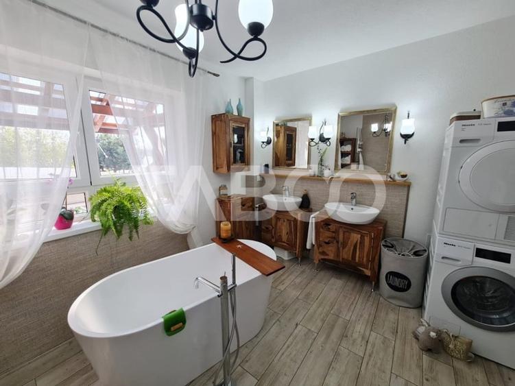 Vila cu piscina de vanzare in Sebes zona centrala - 17