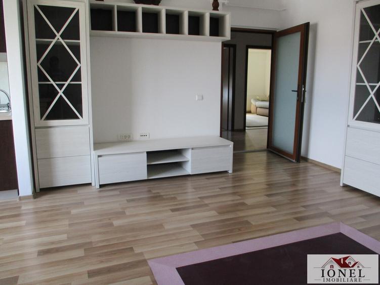 Apartament trei camere de inchiriat in Alba Iulia, bloc nou - 2