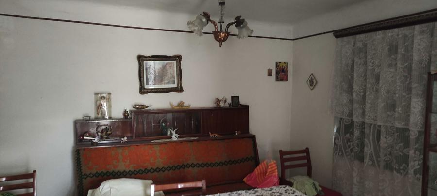 Casa de vanzare ,800 mp. teren str. Dreptatii Rm. Sarat - 6