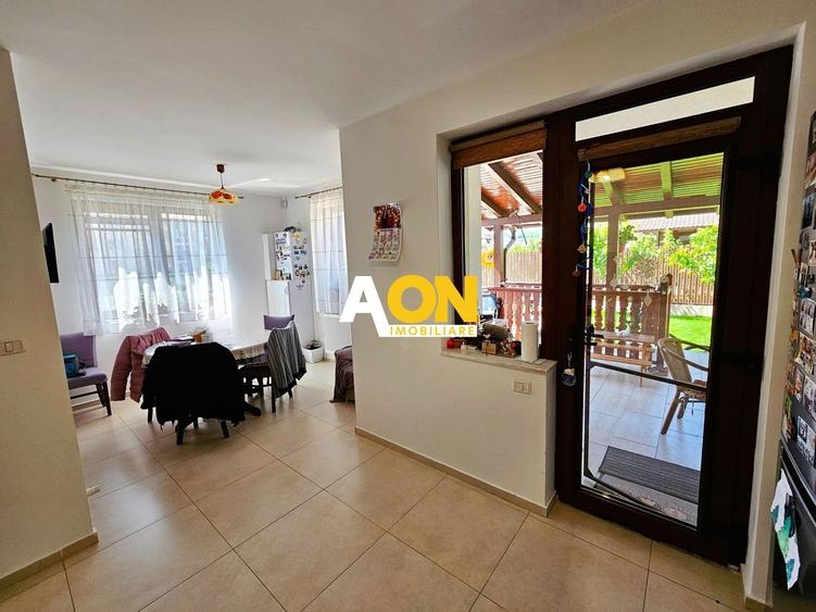 1/2 Duplex mobilat, utilat, 4 camere, pivnita, 200 mp teren - 4