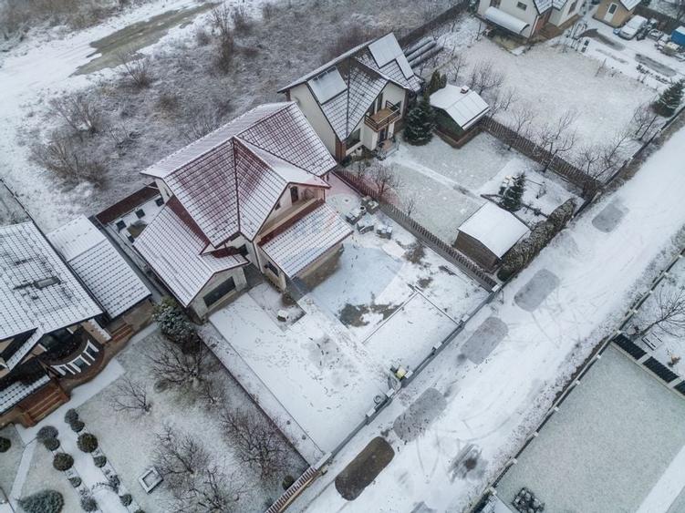 Casă / Vilă cu 4 camere de vânzare în Cartier - Gheraiesti - 27