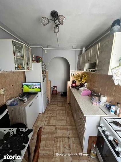 Vand apartament 3 camere zona garii, Salonta - 4