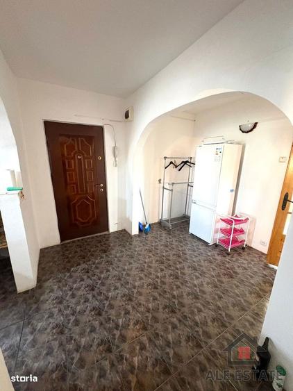 Apartament 3 camere, decomandat,de vanzare, Campia-Turzii,zona Blocuri - 1