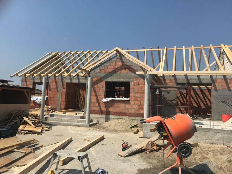 Casa si teren intravilan de vanzare in Focsani - 5