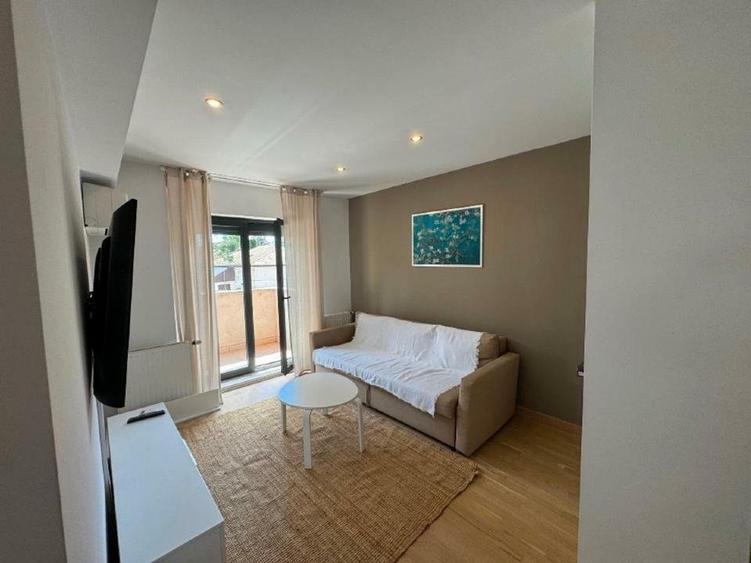 Apartament 2 camre lux + loc de parcre + CTA + 2 AC in zona Banu Manta - 2