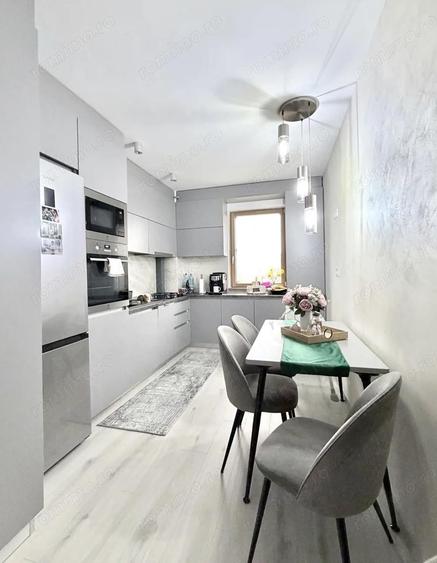 Vand 2 cam Tudor [64 mp Green Residence] - 1