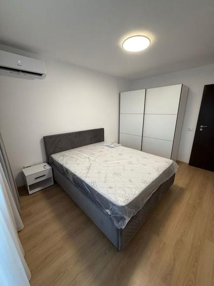 Inchiriez apartament 2 camere cu loc de parcare | Sector 4 - 5