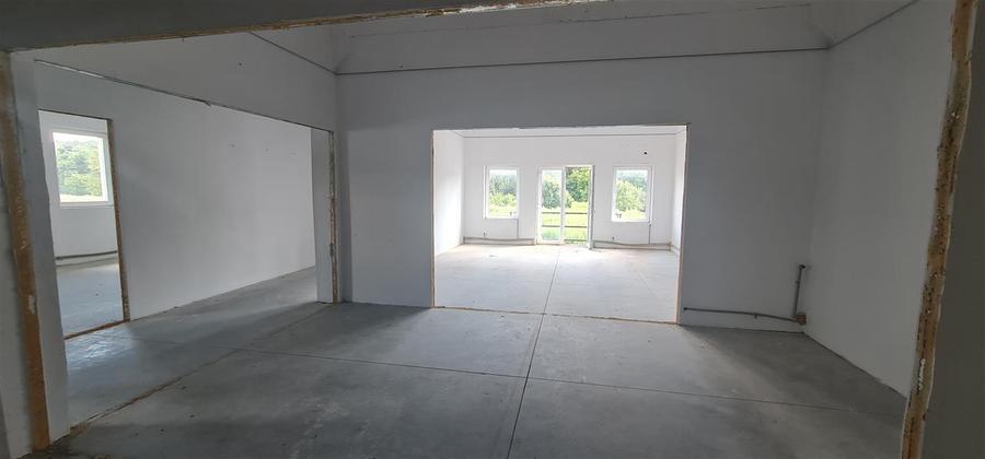 Spatiu 700mp et.1 in zona Aeroport, Arad - 5