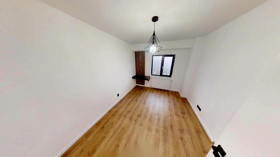 Apartament recent renovat-Ultrafinisat-110mp-4 camere - 9