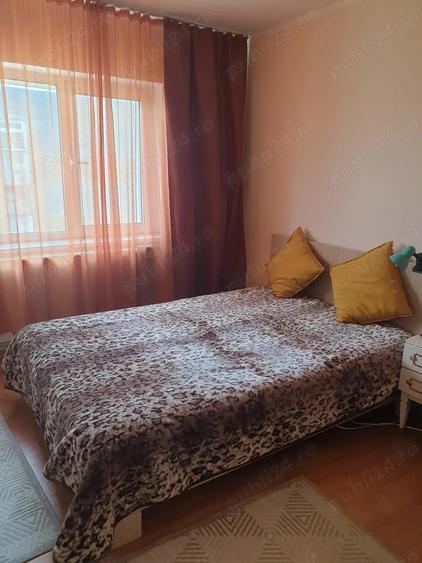 2 decomandate,bloc 1986, - 4