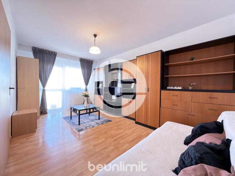 Apartament 2 camere decomandat – transformat in 3 - Etaj 10/10 - Vedere superba - 3