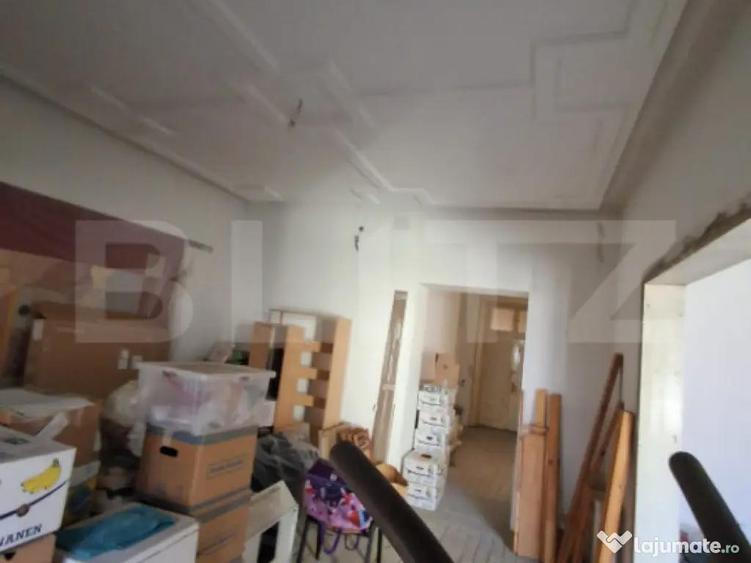 Spa?iu comercial 200 mp + acces pod 200 mp, 3 balcoane, la - 7