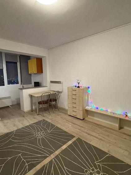 Inchiriez Garsoniera in Centrul Civic aproape de AFI - 2