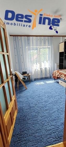 Apartament  3 camere de vanzare nedecomandat - 3