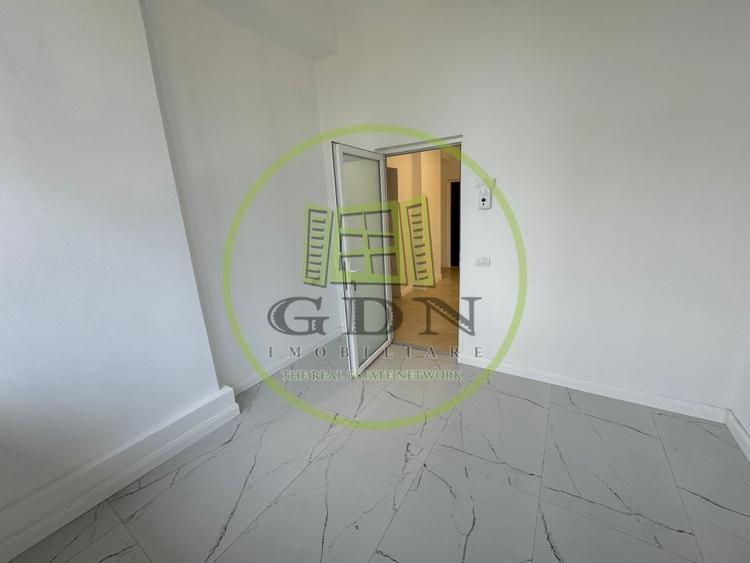 Spatiu de birou, 10mp, pretabil birou, Zona Teatrul National Marin Sorescu - 3