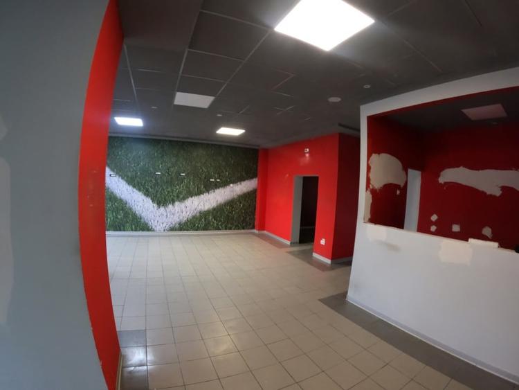 Spatiu Comercial Premium in Centru – Fatada din Sticla - 5