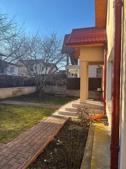 PROPRIETAR,vand casa Sura Mica,suprafata utila 92mp. - 9