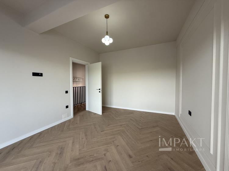 Duplex cu 4 camere cu Canalizare în Chinteni