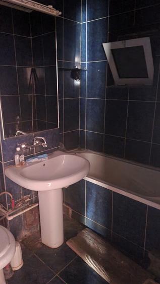 Apartament 2 camere, decomandat, etaj 2, centru,parc - 8