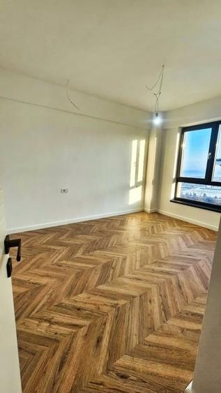 Apartament 3 camere decomandat - view superb - loc de parcare - mutare imediata - 1