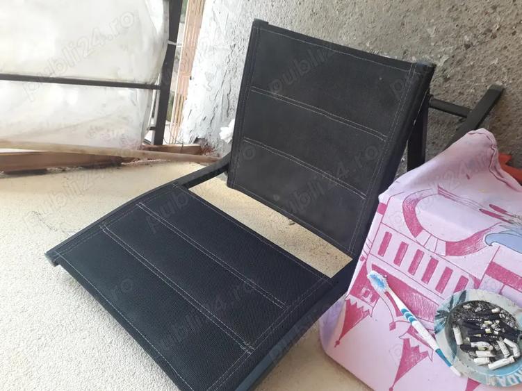 Inchiriez 1 loc ( camera are 2 loc si in alt loc locueste alta persoana) in apartament garsoniera c - 1